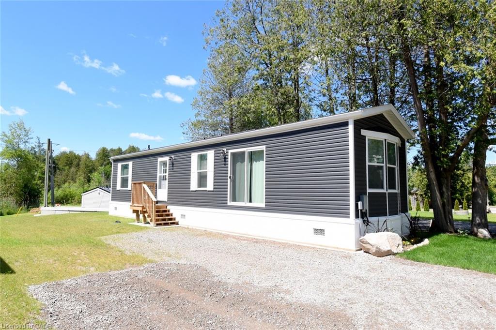 1085 Concession 10 Road W 23