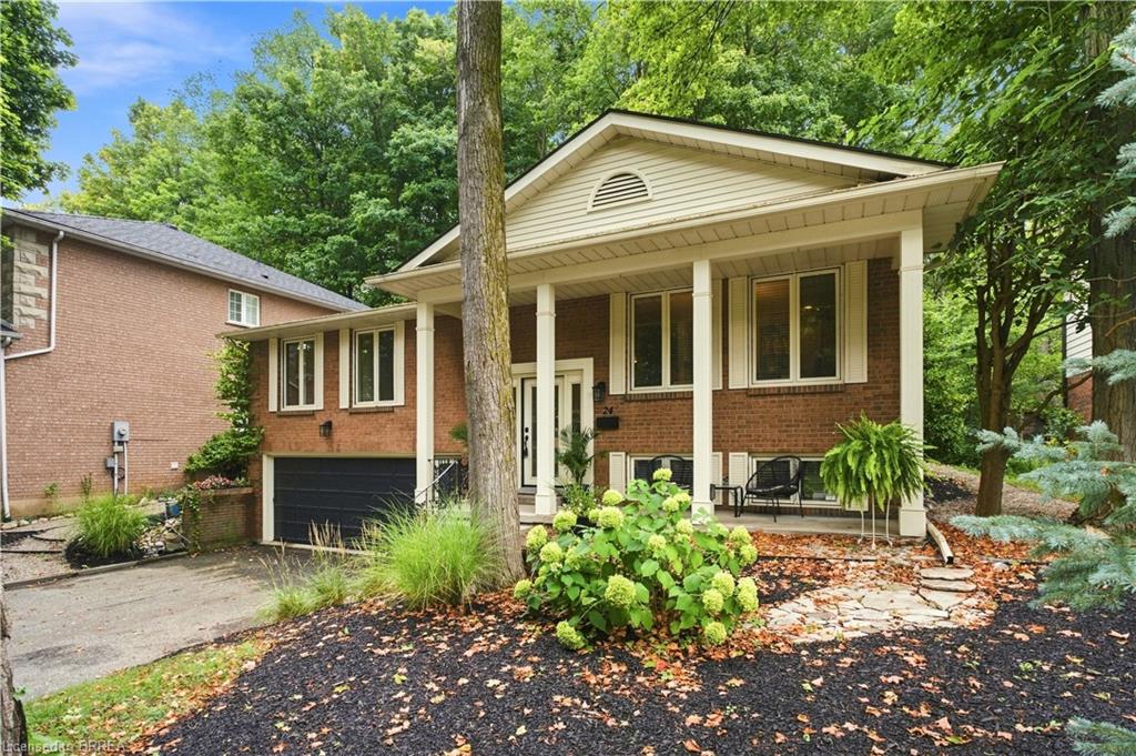 24 Primrose Path