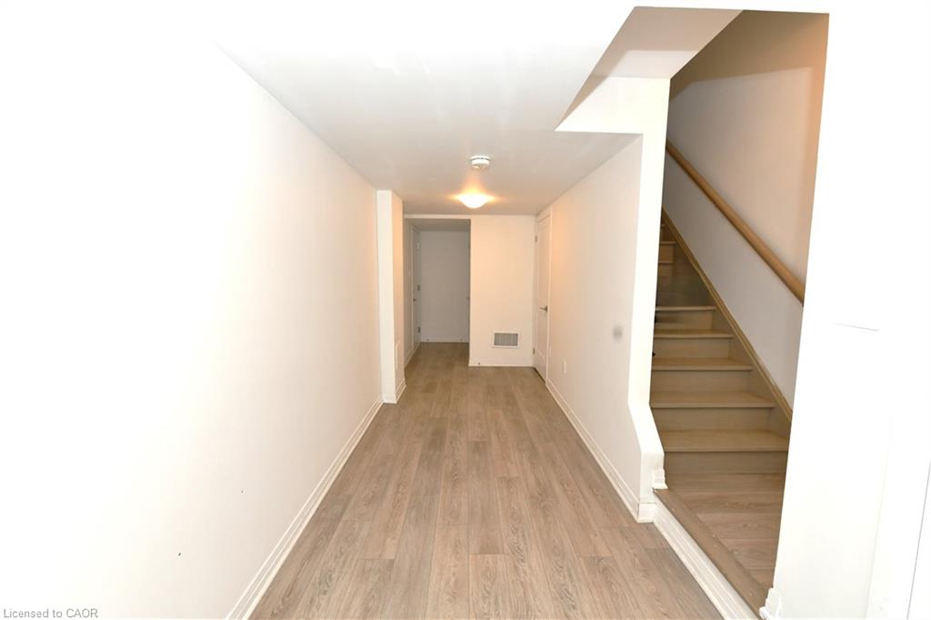 51 Sparrow Avenue 70