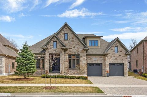 44 Pioneer Ridge Drive Kitchener ON N2P 0G6