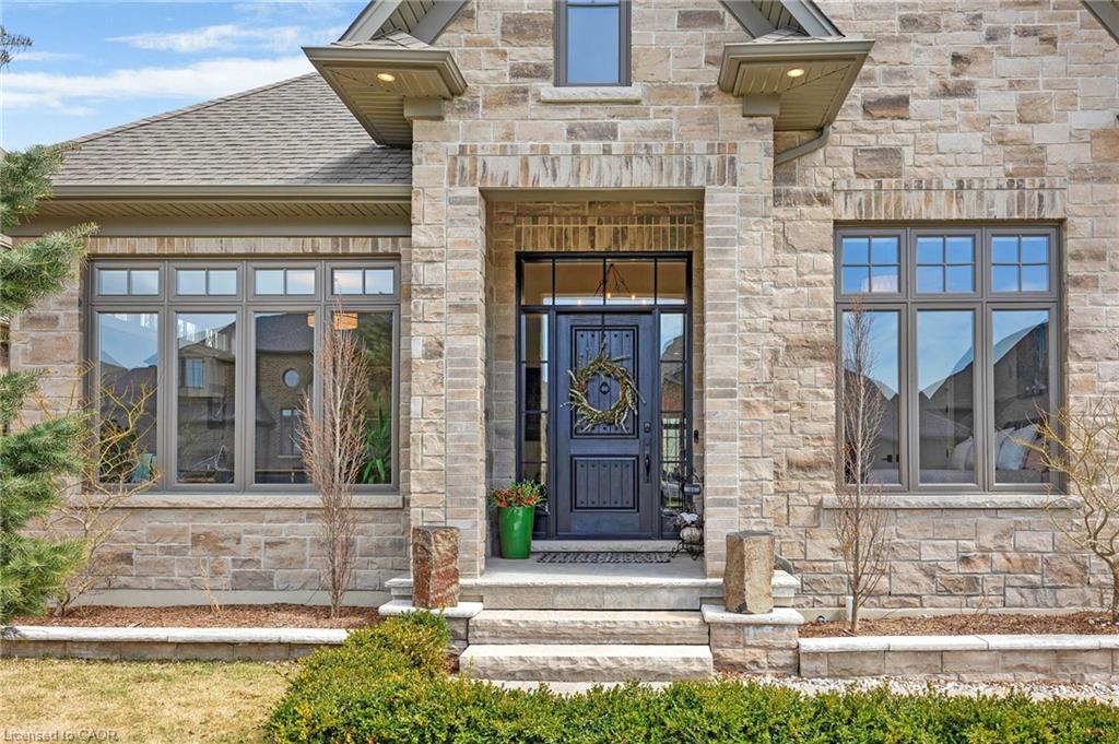 44 Pioneer Ridge Drive