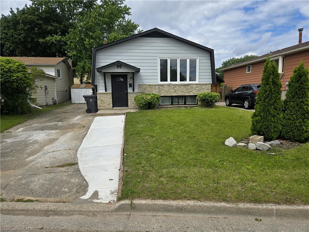 99 Cluthe Crescent
