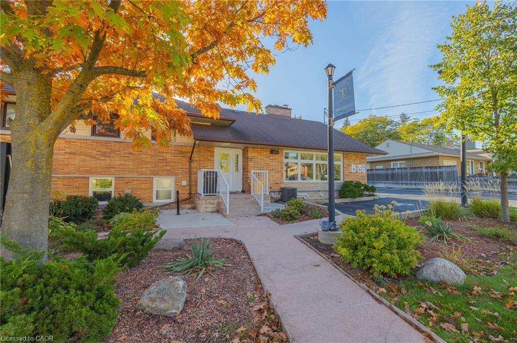 11 Belmont Avenue W
