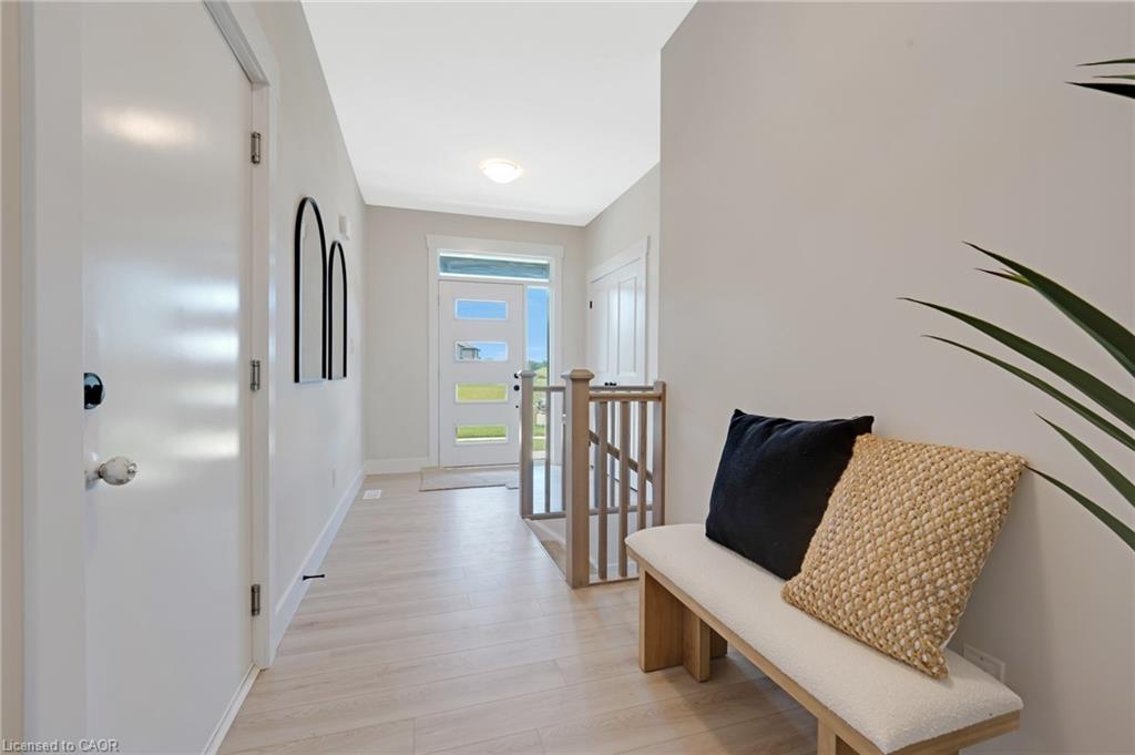 52 Moon Crescent
