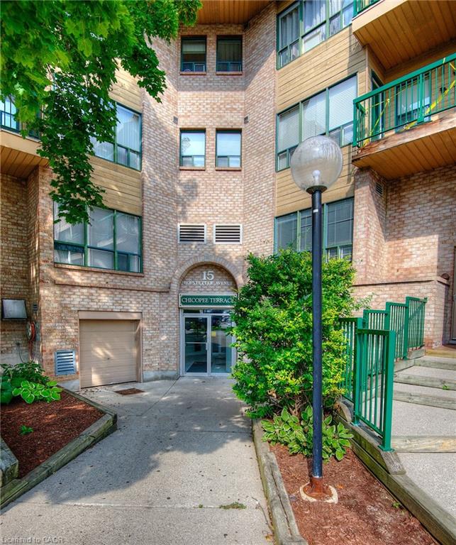 15 Hofstetter Avenue 318