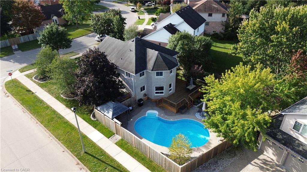 76 Nith River Way