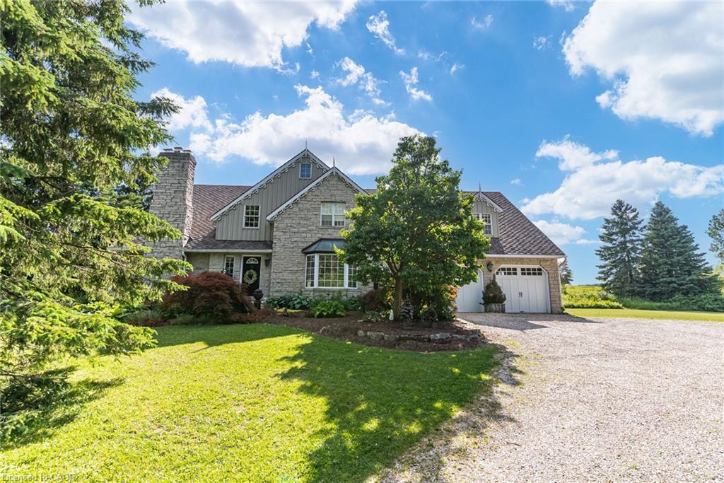 2134 Maplewood Road