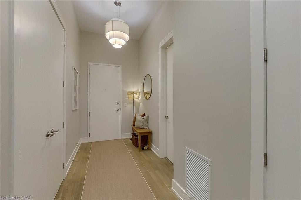 112 Benton Street 324