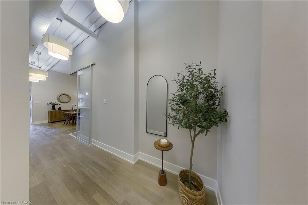 112 Benton Street 324