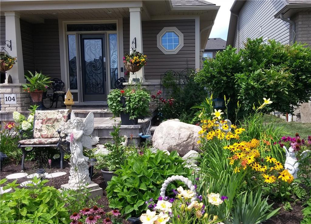 104 Anastasia Boulevard