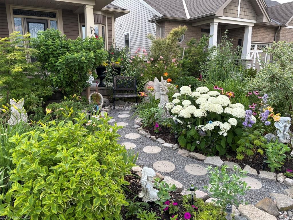 104 Anastasia Boulevard