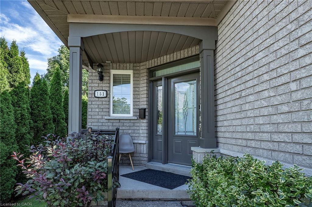 151 Moore Crescent