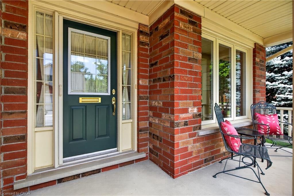 581 Dynes Road 2