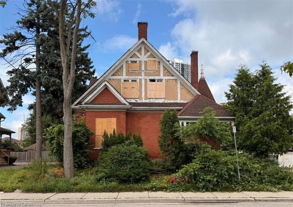 11 Irvin Street