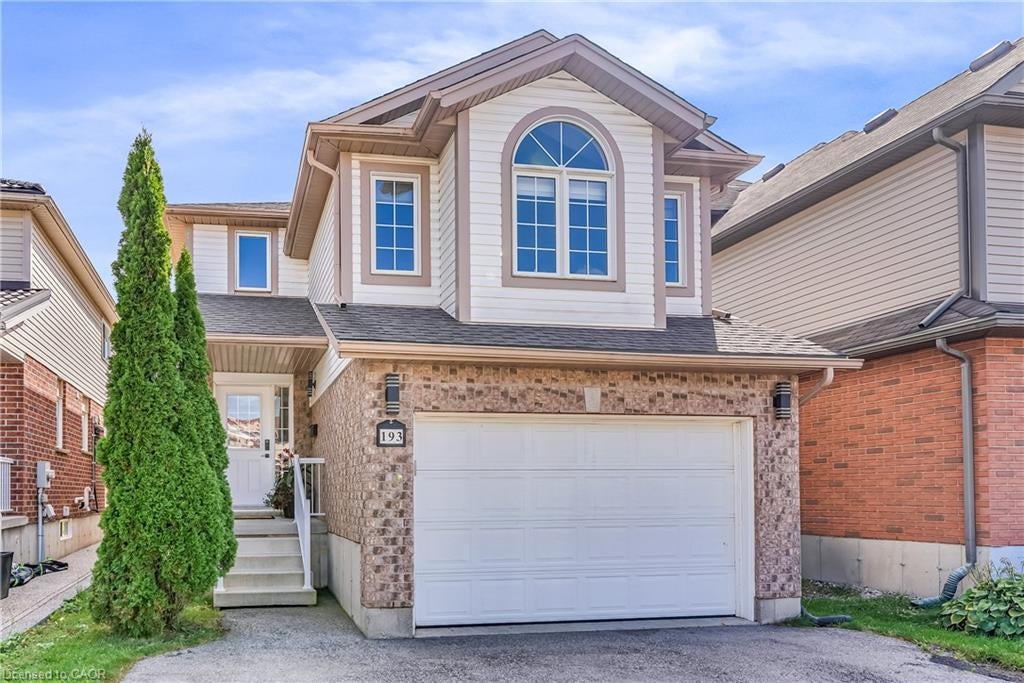 193 Mountain Laurel Crescent