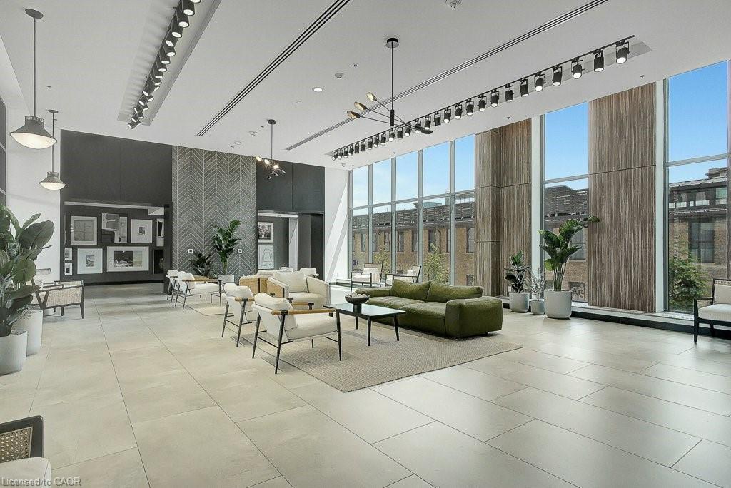 50 Grand Avenue S 712