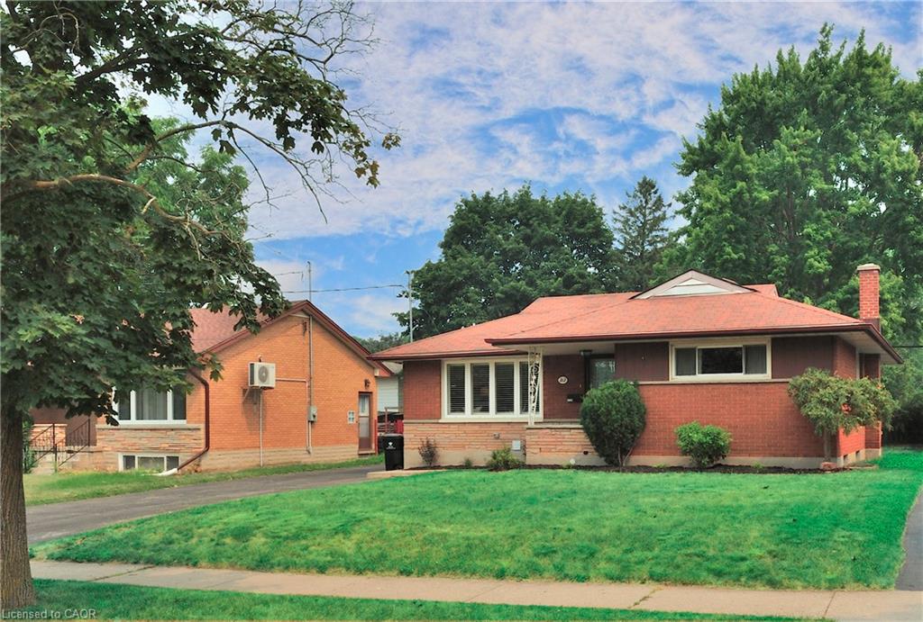 212 Doon Road