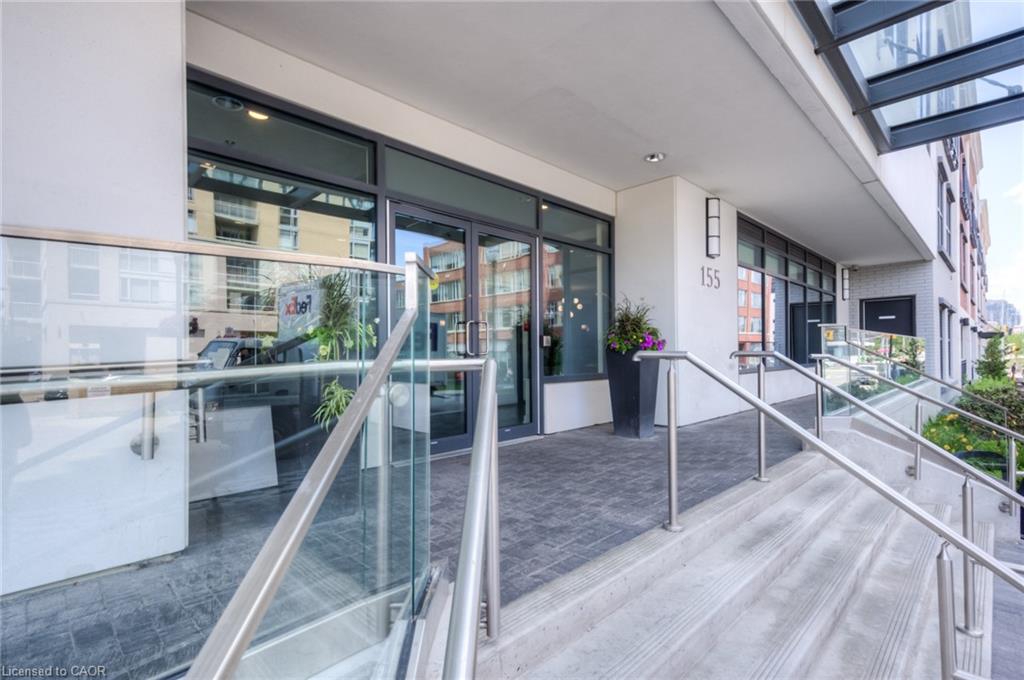 155 Caroline Street S 1108