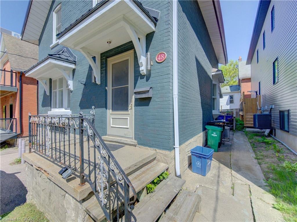 48 Breithaupt Street