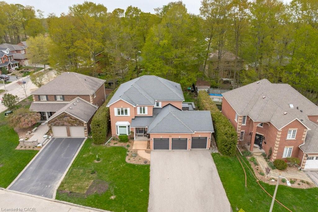 242 Cheltonwood Crescent