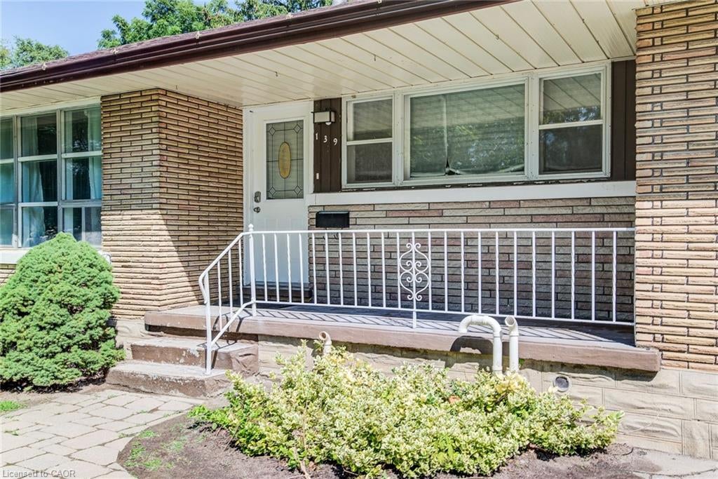 139 Elgin Crescent