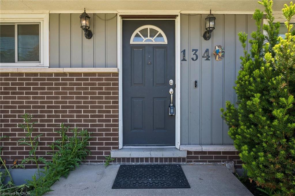 134 Westmount Road E