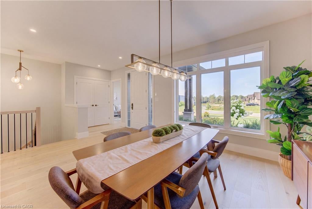 79 Sunset Hills Crescent