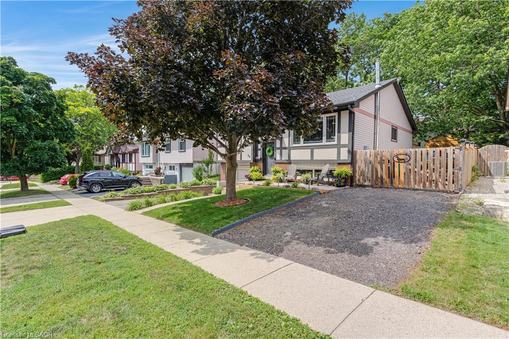 64 Cindy Avenue