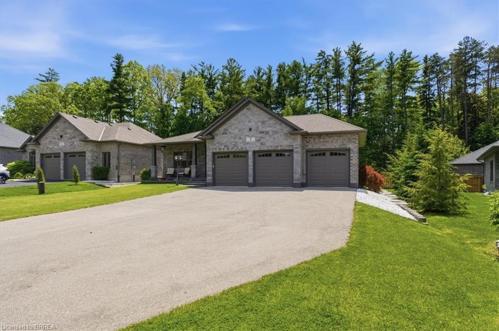 4 Lynndale Road