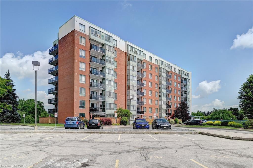 30 Blue Springs Drive 305
