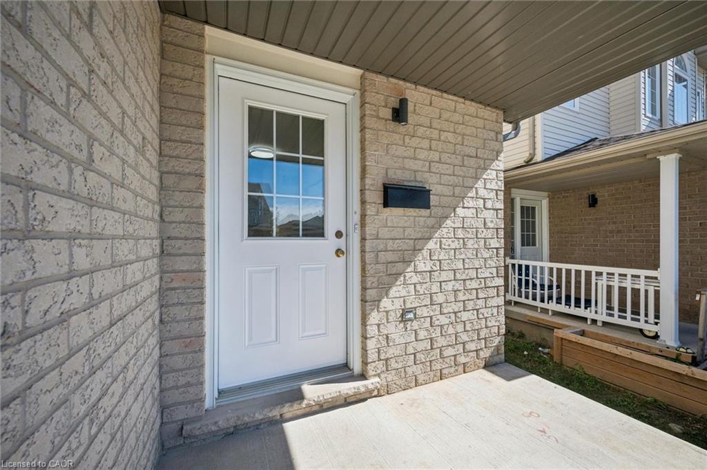 206 Buttercup Court