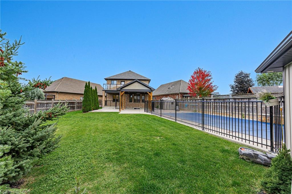 261 Watervale Crescent