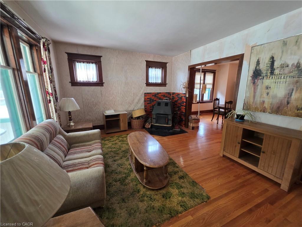 20 Fairview Avenue