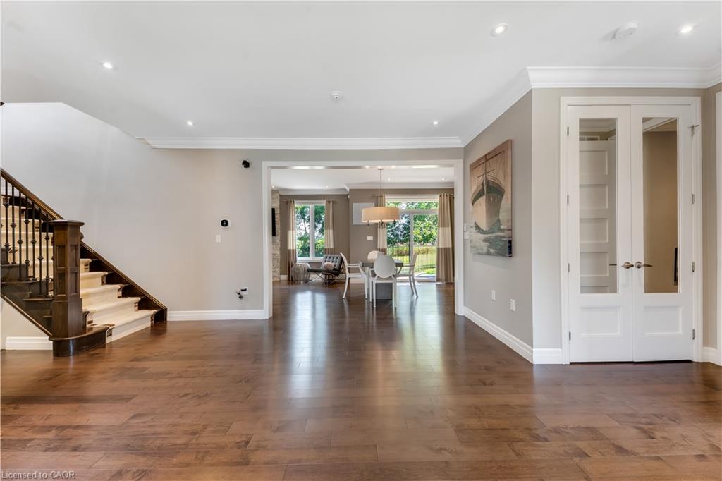 258 Edgewater Crescent 3