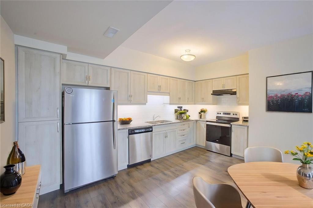 48 Progress Crescent