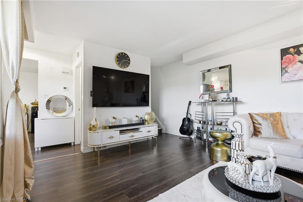 423 Westwood Drive 43