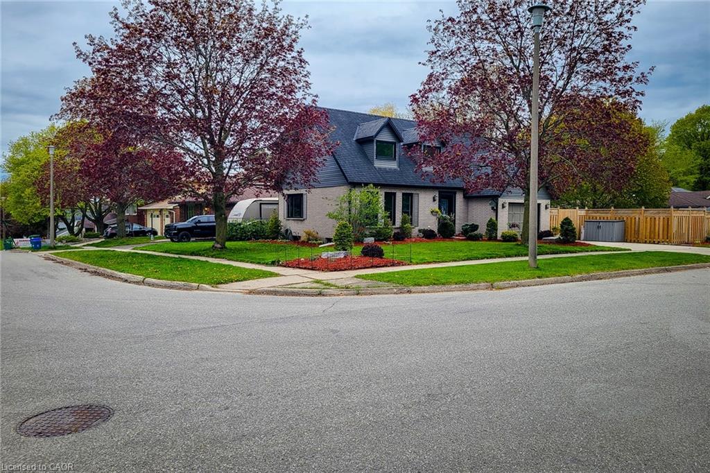 49 Ashwood Drive