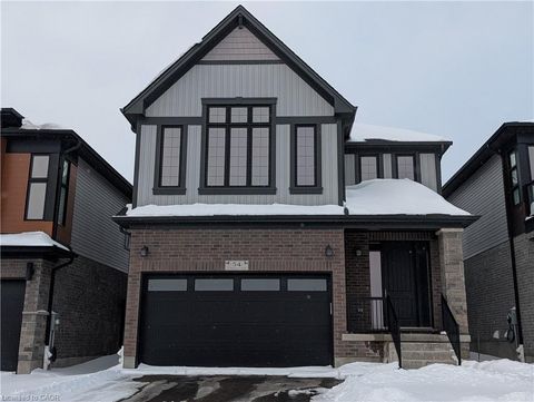 54 Jacob Detweiller Drive Kitchener ON N2P 0K7