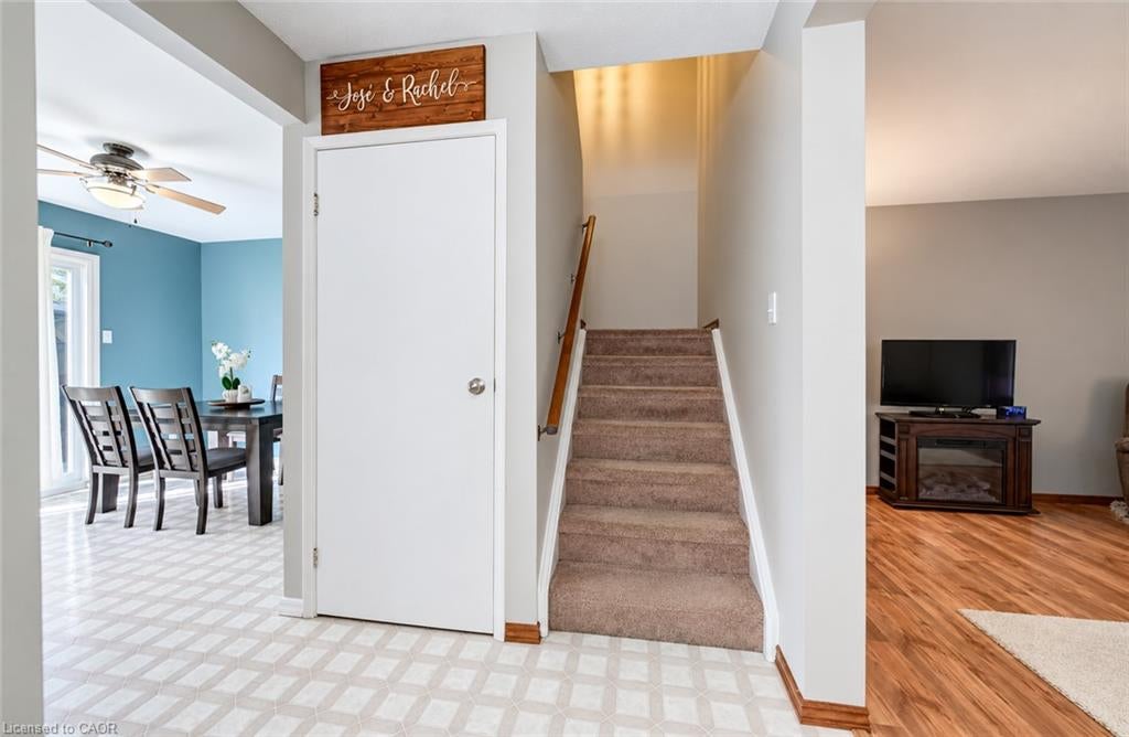 136 Sekura Crescent