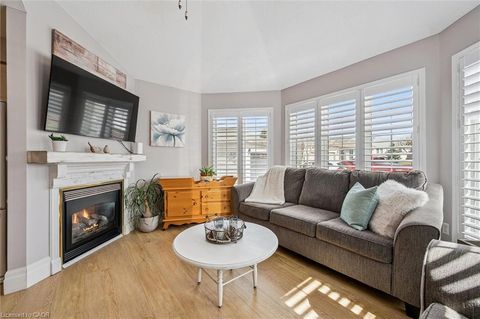 5 Spruce Lane New Hamburg ON N3A 2G6