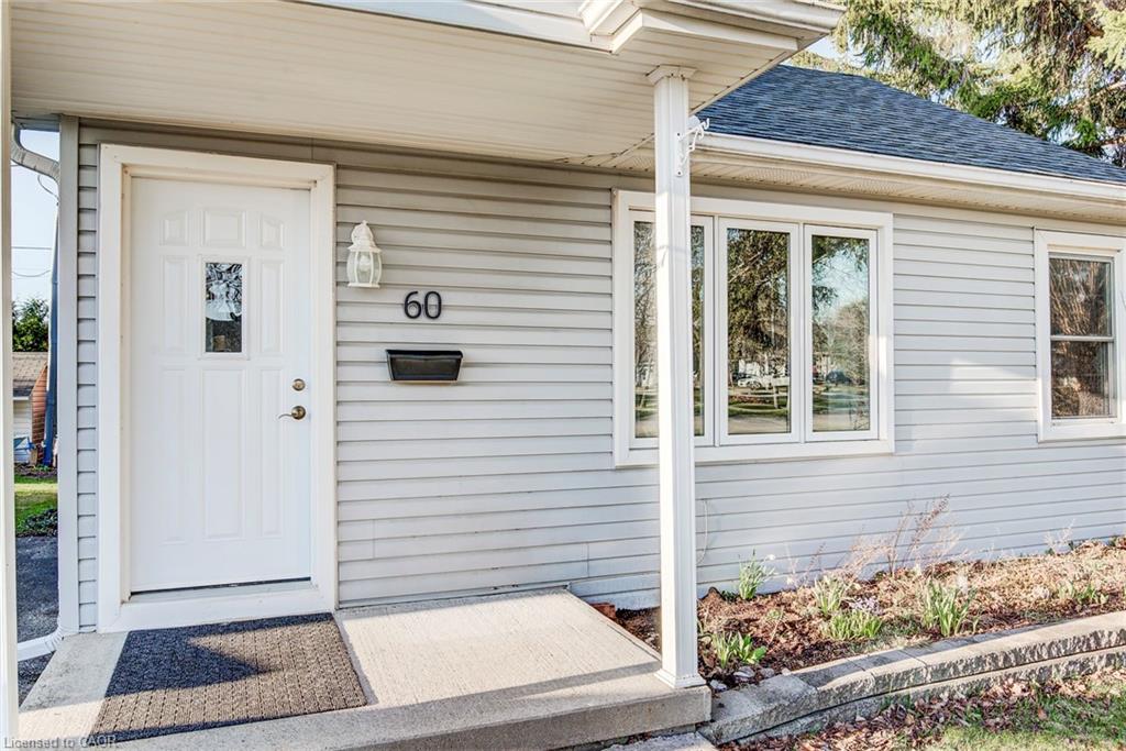 60 Riverside Drive W