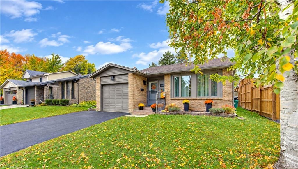 102 Toynbee Crescent
