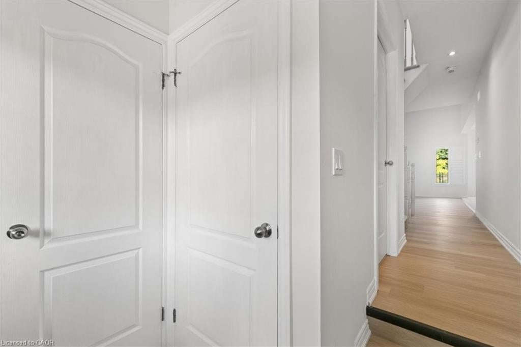 242 Moorlands Crescent