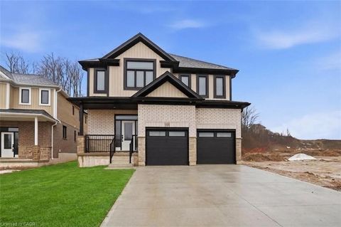 70 Quarry Park Drive Kitchener ON N2B 0B2