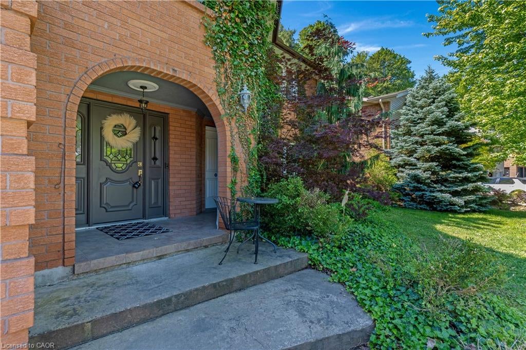 37 Yellow Birch Drive