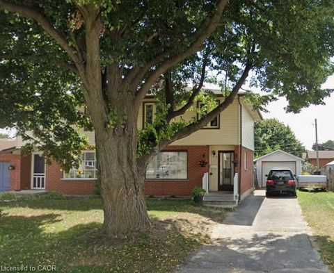 5 Currie Street Cambridge ON N1R 1A9