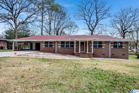 817 Milgray Lane, Bessemer, AL 35022 - MLS#: 21413128