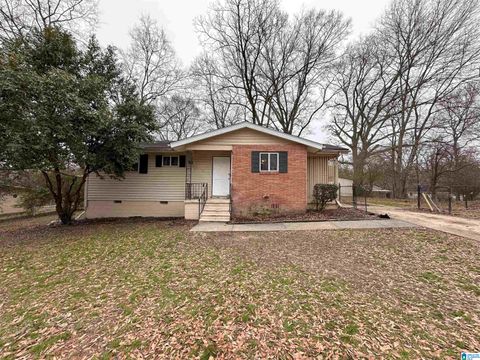 501 18th Avenue NW, Center Point, AL 35215 - MLS#: 21410031