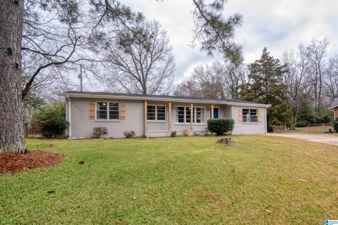 905 Glen Oaks Circle, Fairfield, AL 35064 - MLS#: 21415893