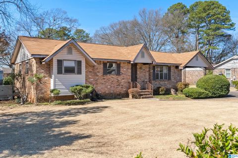 141 Newport Drive, Hueytown, AL 35023 - MLS#: 21410256